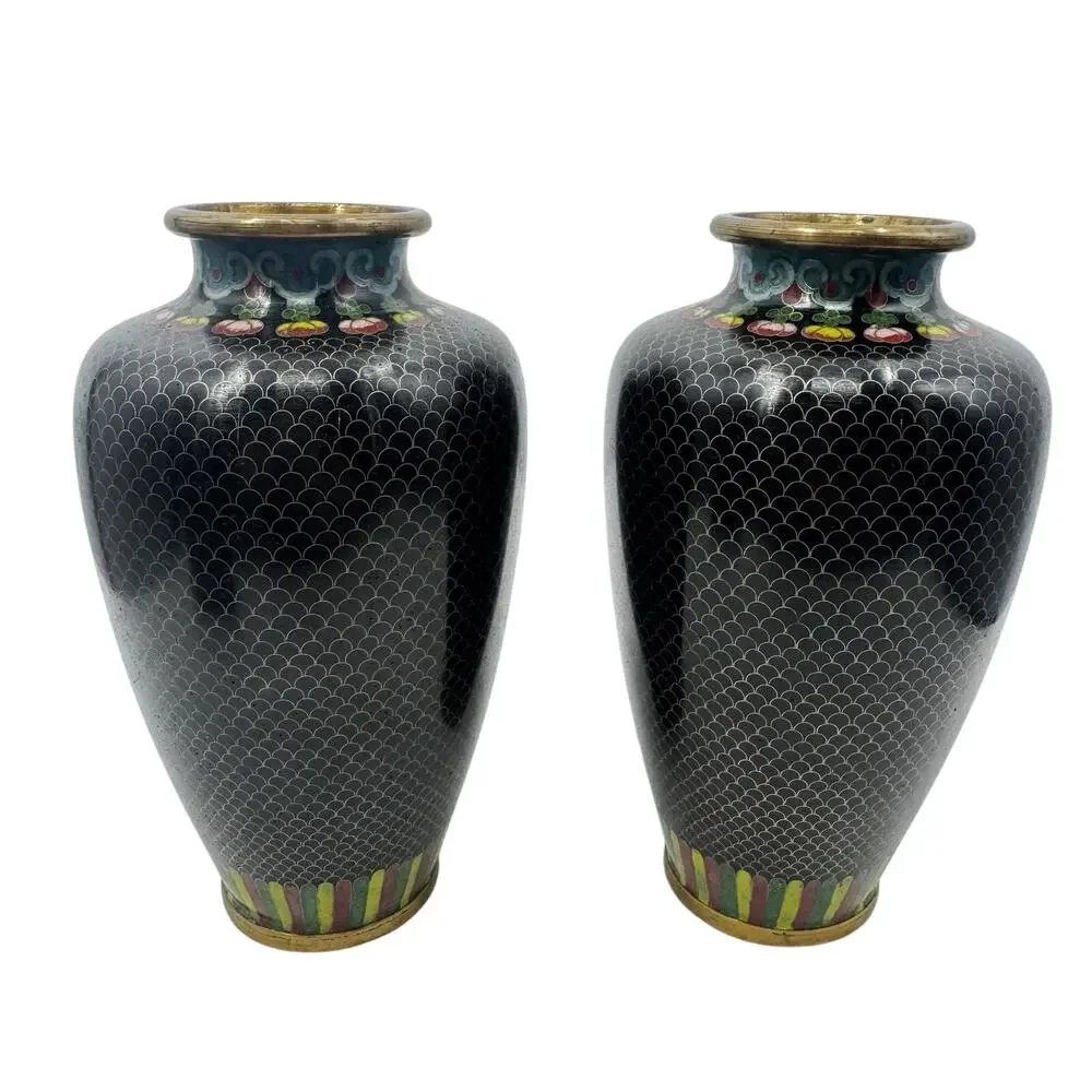 Unbranded product pair